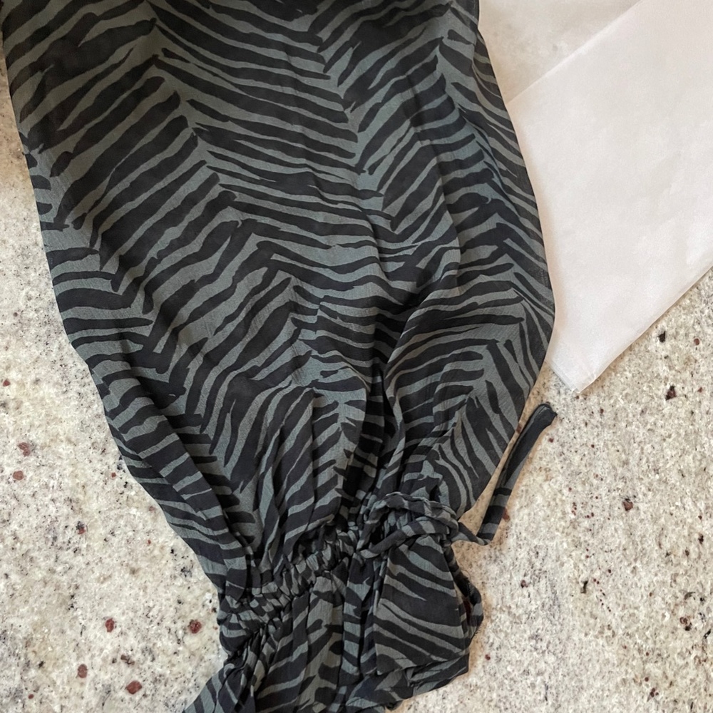 Elliana asymmetric zebra-print silk-georgette mini dress from ANINE BING - Picture 5 of 10